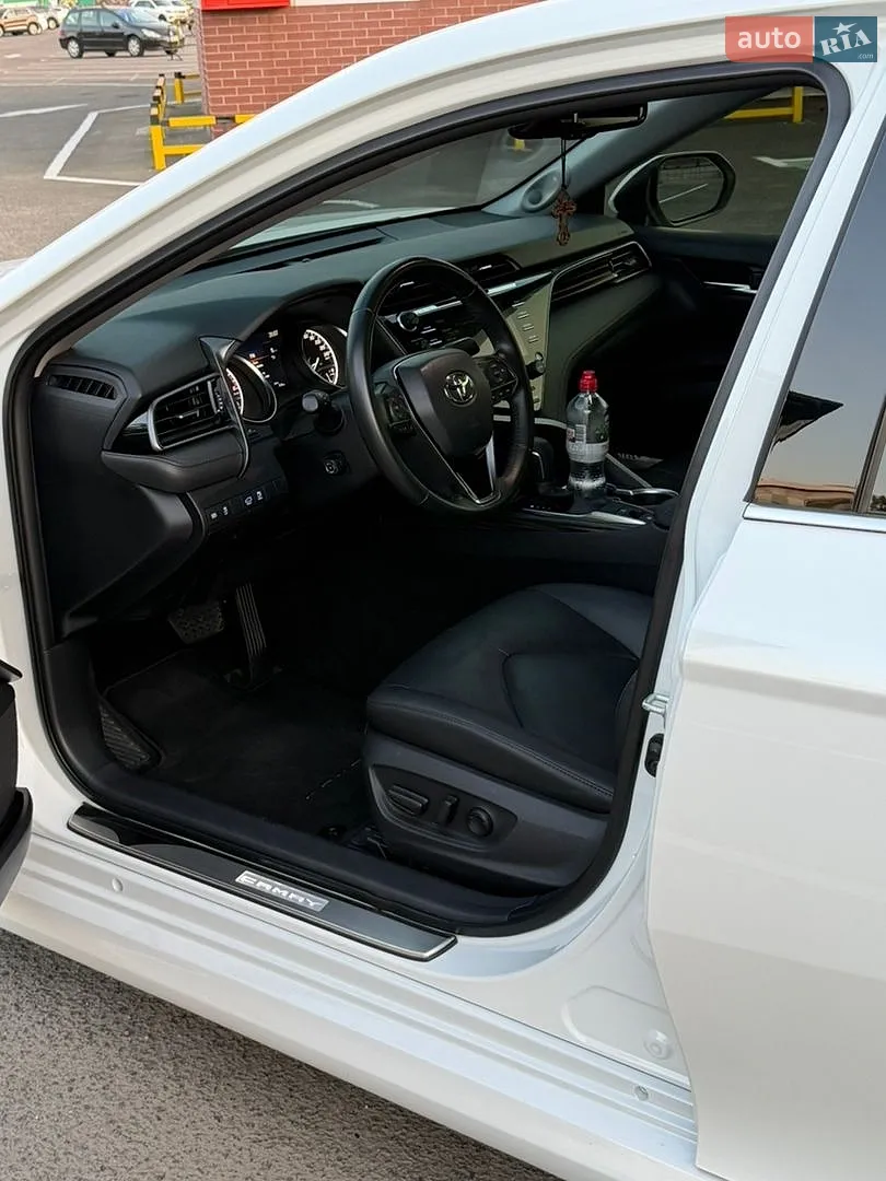 2020 Toyota Camry - мініатюра 12