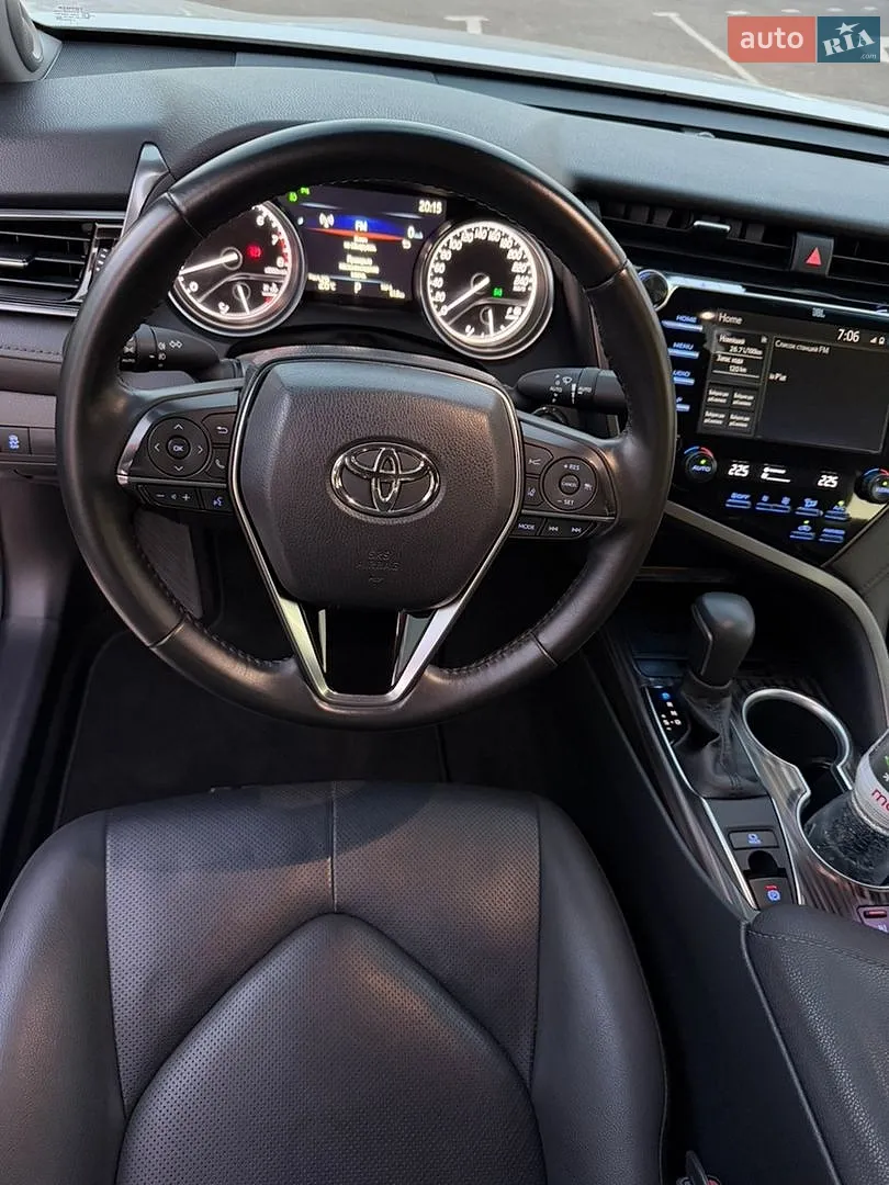 2020 Toyota Camry - мініатюра 20