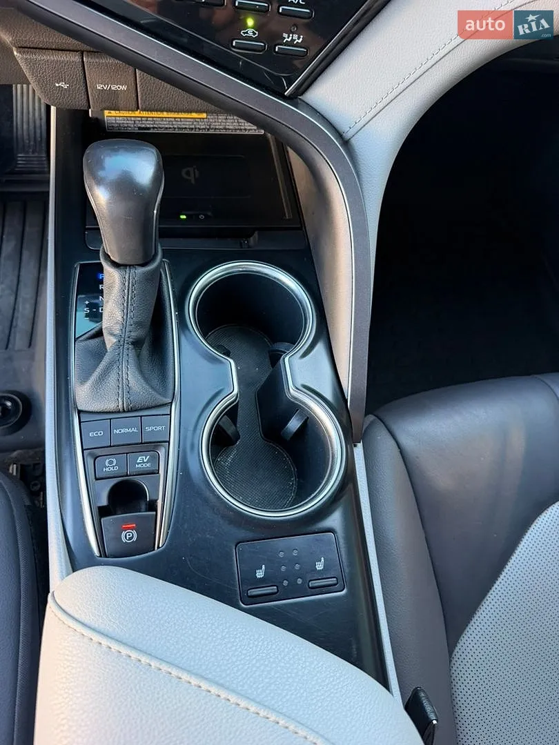 2020 Toyota Camry - мініатюра 20