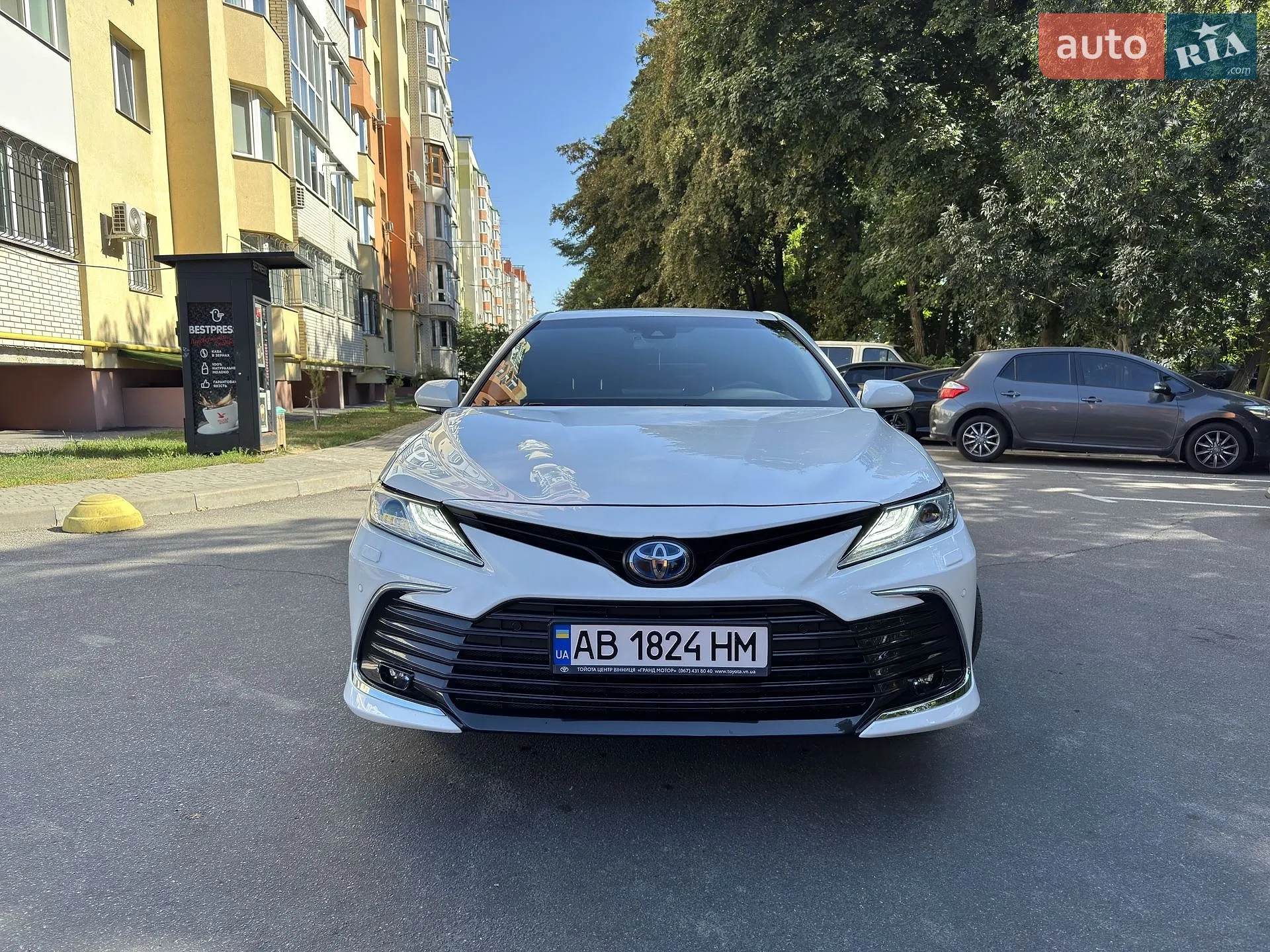 2021 Toyota Camry - мініатюра 2