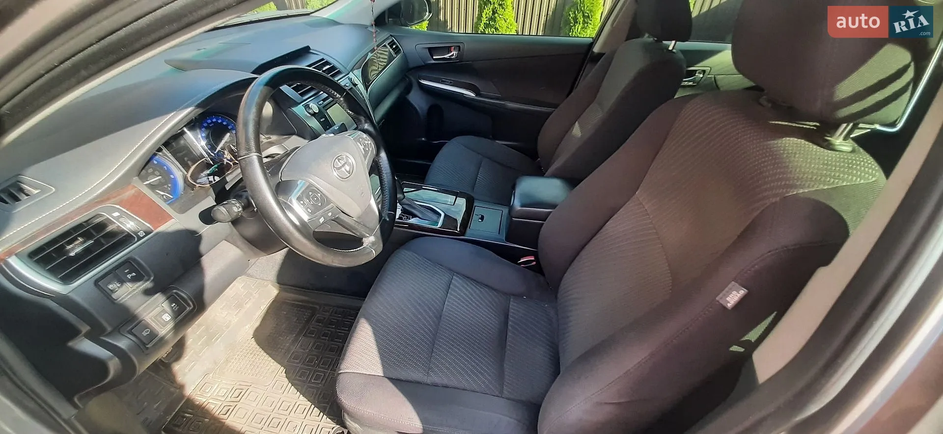 2017 Toyota Camry - мініатюра 21
