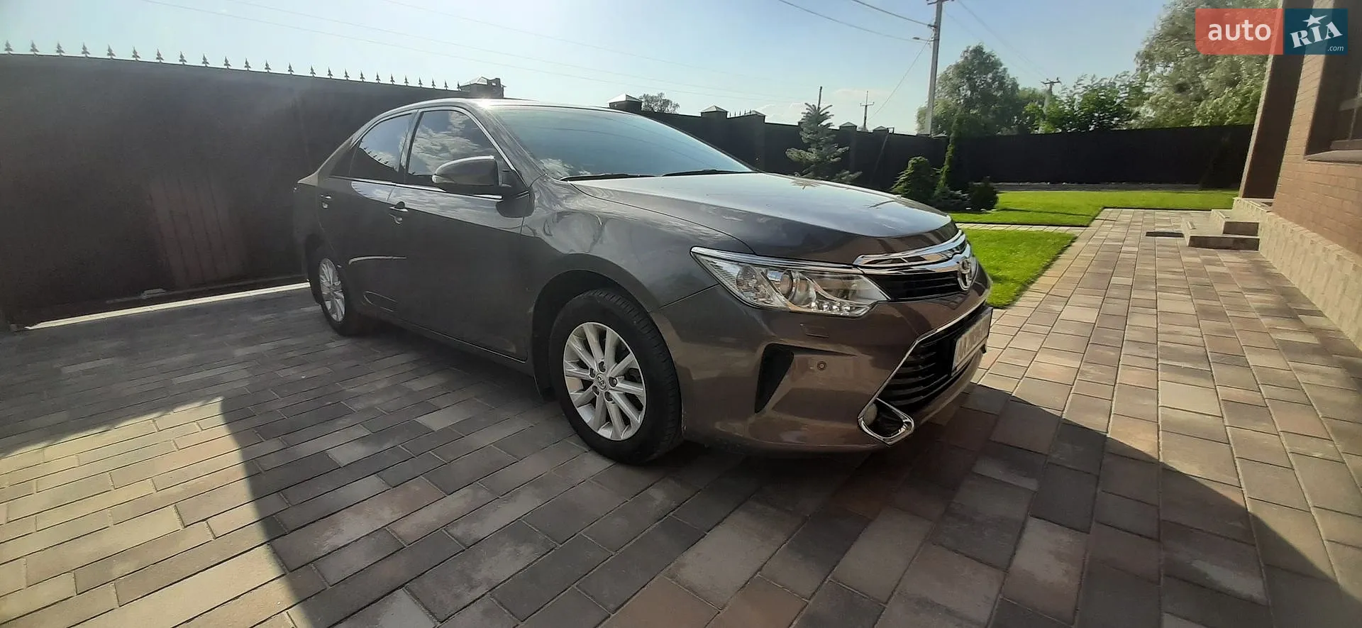 2017 Toyota Camry - фото 1
