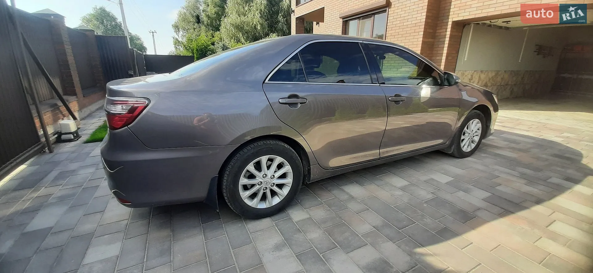 2017 Toyota Camry - мініатюра 10