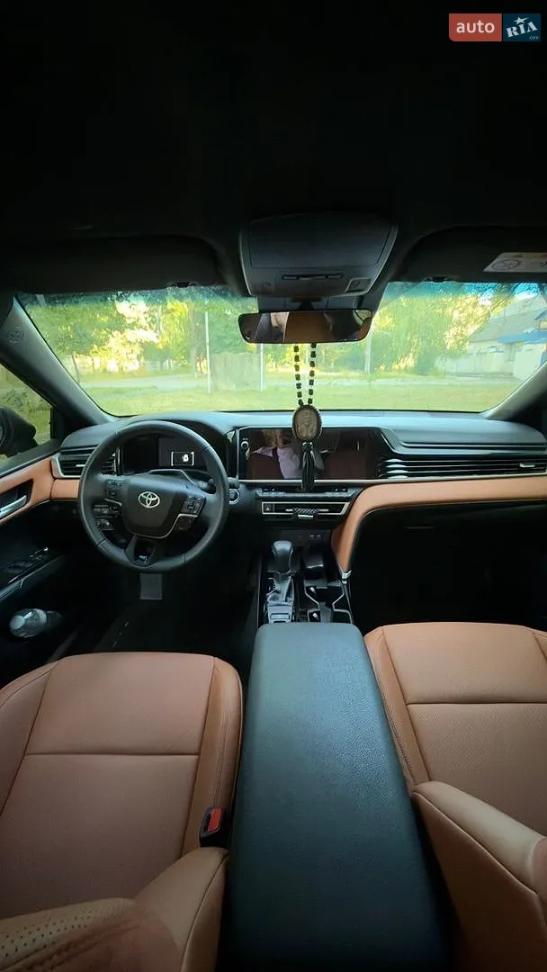 2024 Toyota Camry - мініатюра 8