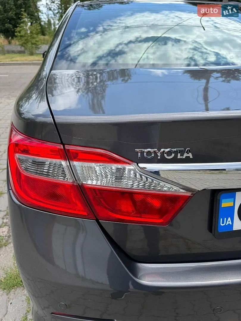 2013 Toyota Camry - мініатюра 5