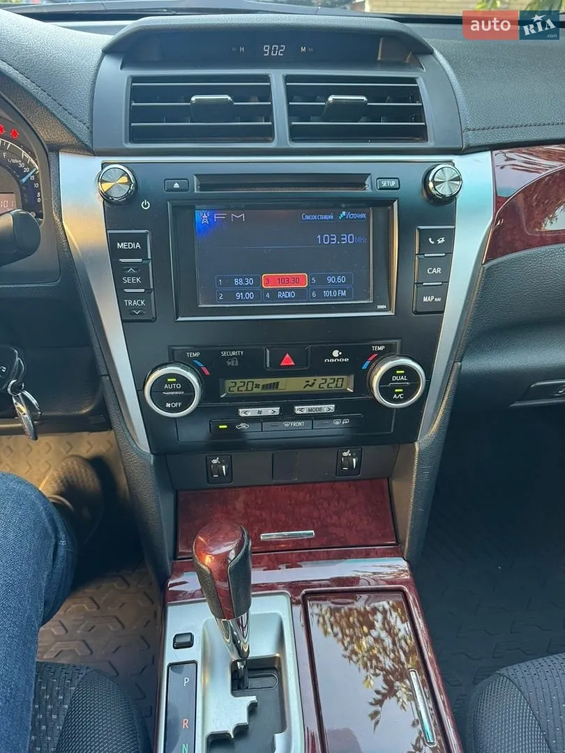 2013 Toyota Camry - мініатюра 16