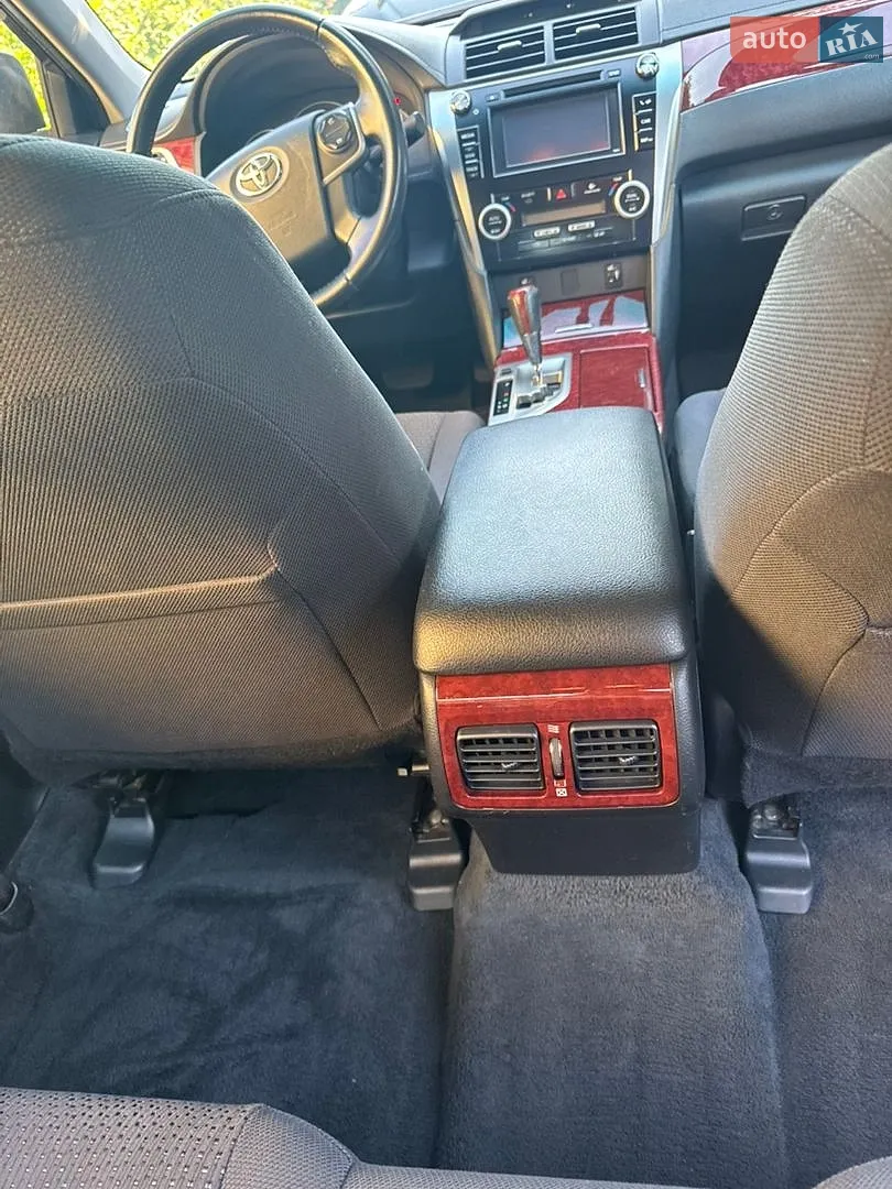 2013 Toyota Camry - мініатюра 20