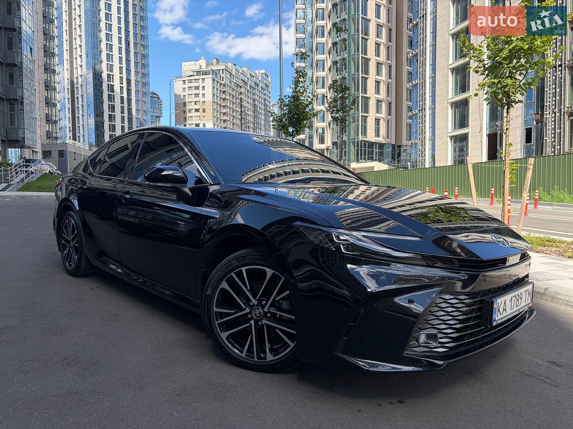 2024 Toyota Camry - мініатюра 2