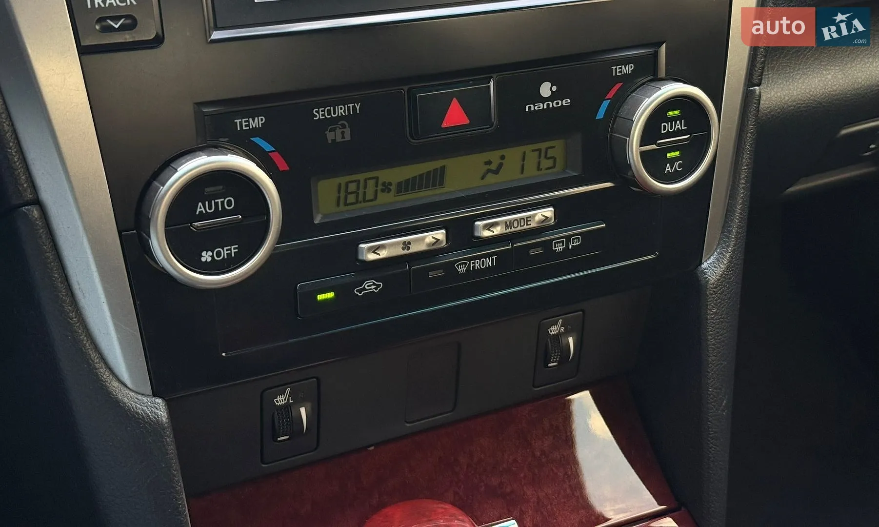 2011 Toyota Camry - мініатюра 24