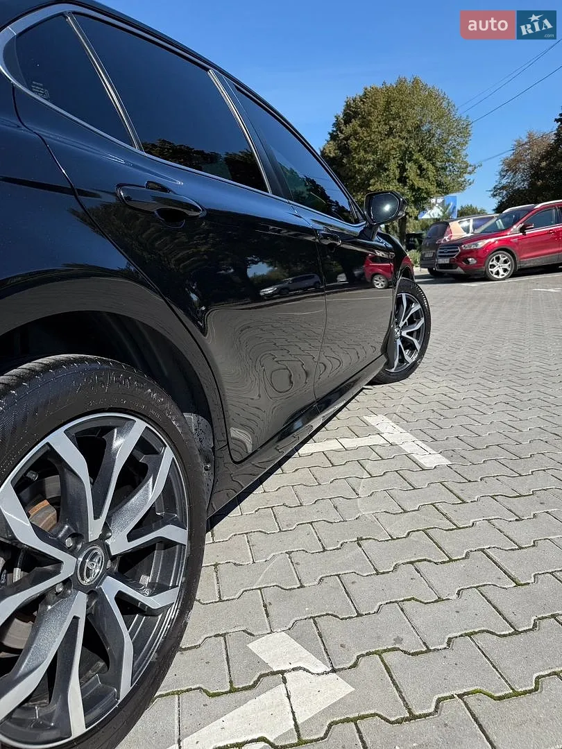 2018 Toyota Camry - мініатюра 10