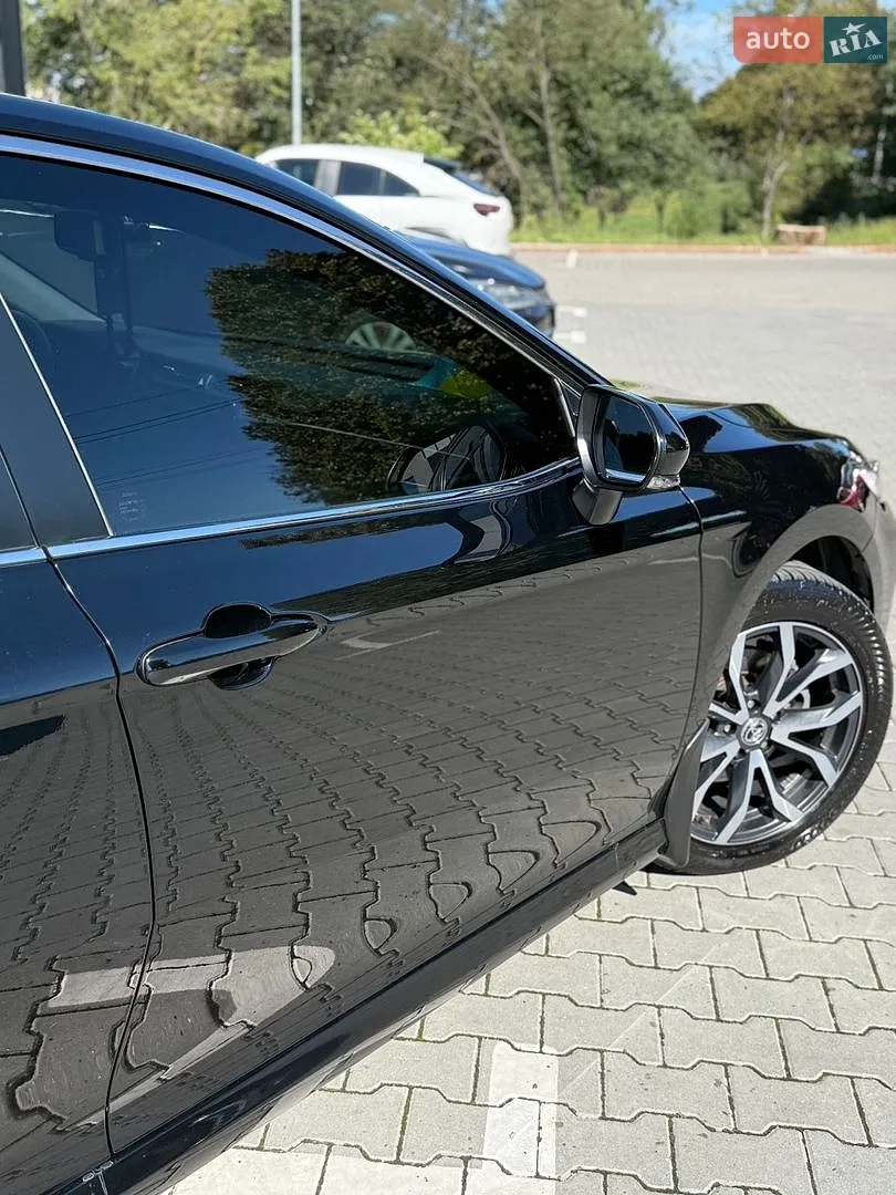 2018 Toyota Camry - мініатюра 16