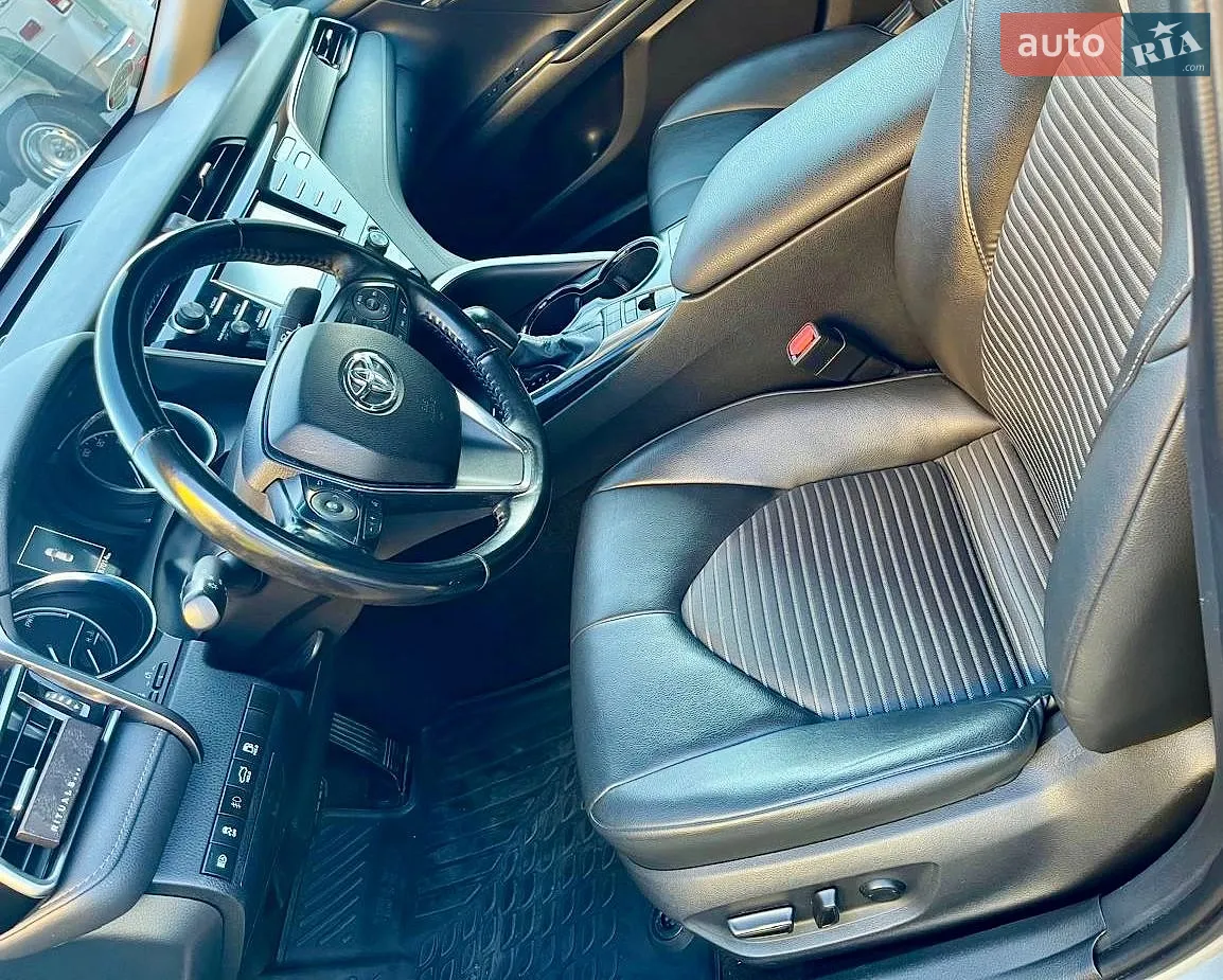 2019 Toyota Camry - мініатюра 22