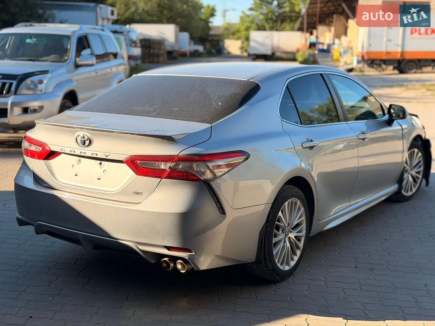 2018 Toyota Camry - мініатюра 4