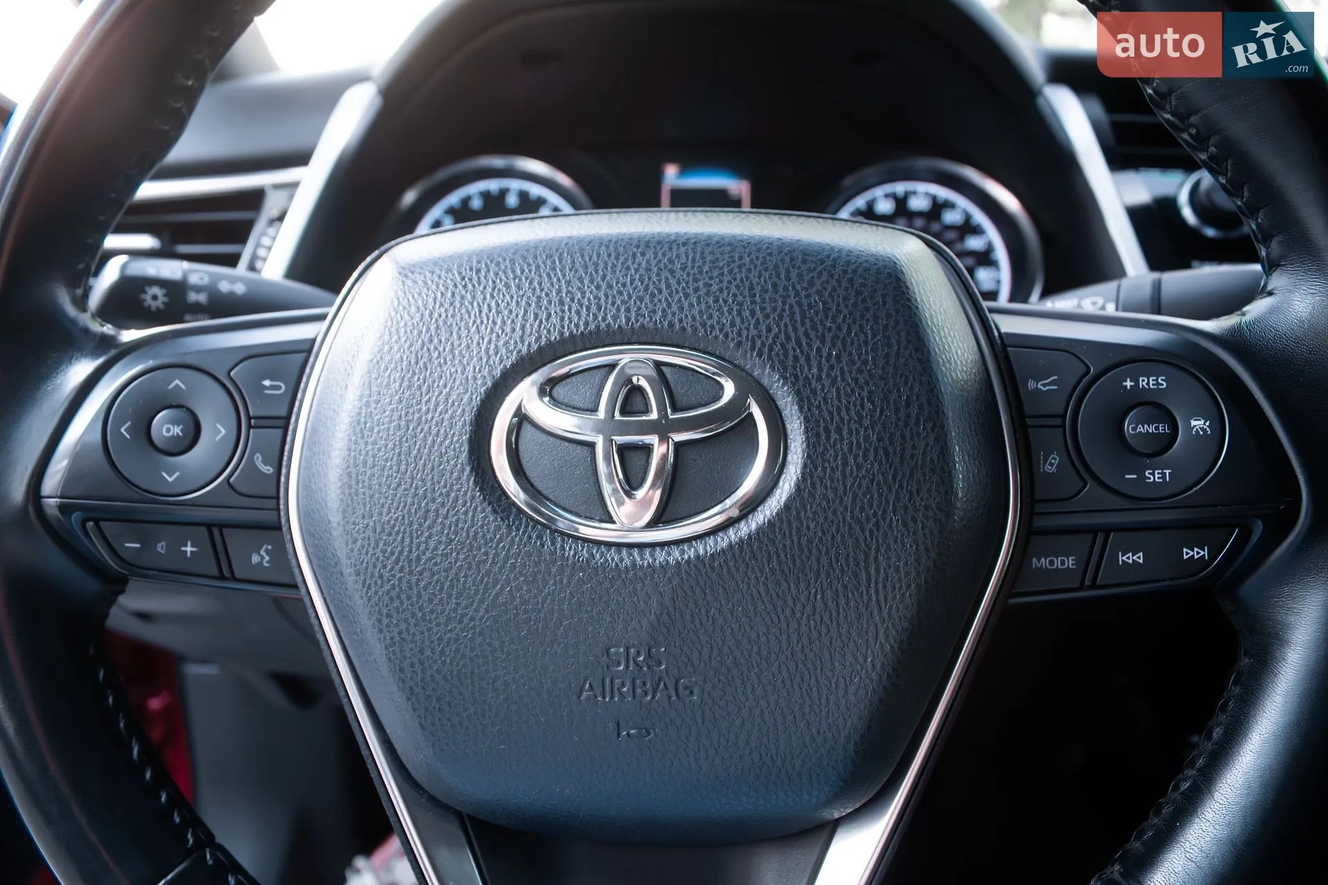 2018 Toyota Camry - мініатюра 15