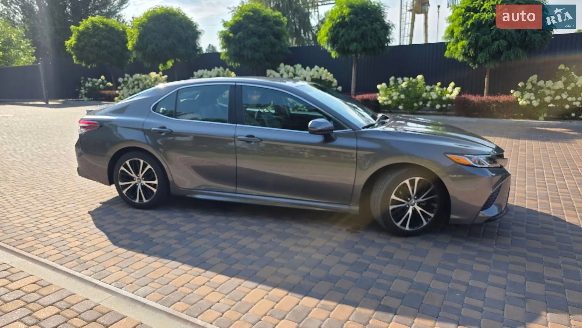 2018 Toyota Camry - мініатюра 5