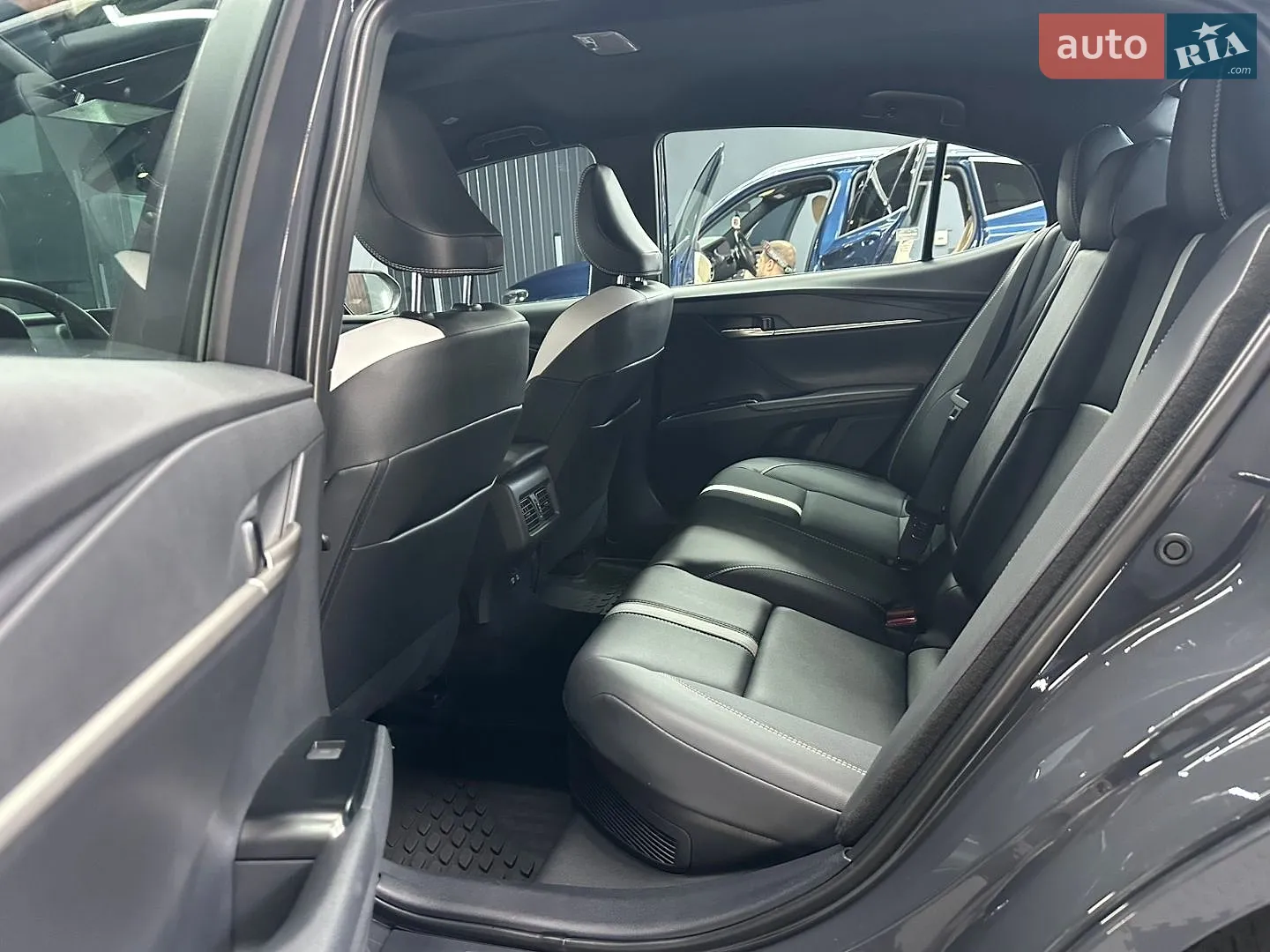 2024 Toyota Camry - мініатюра 29