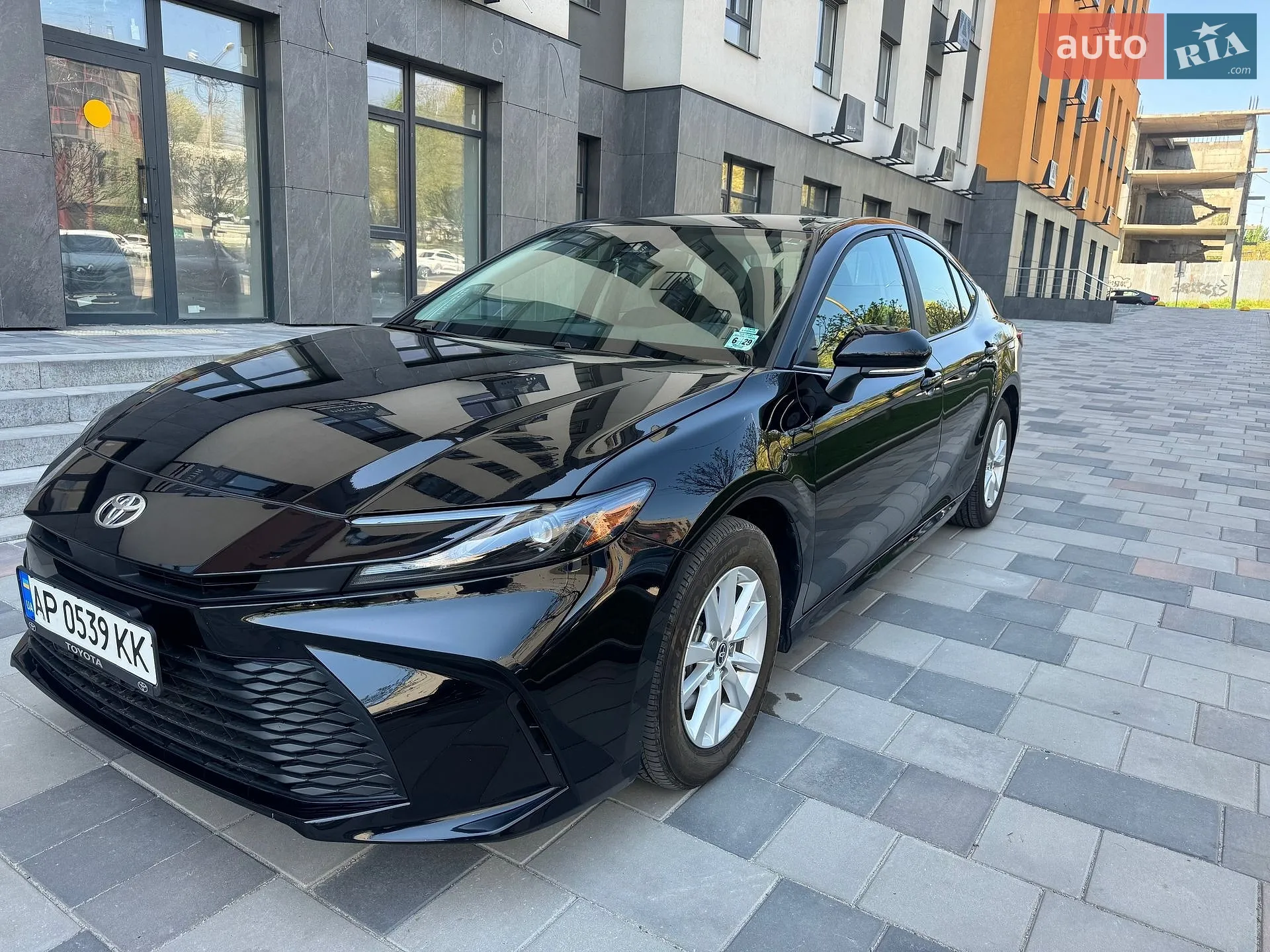 2024 Toyota Camry - мініатюра 2