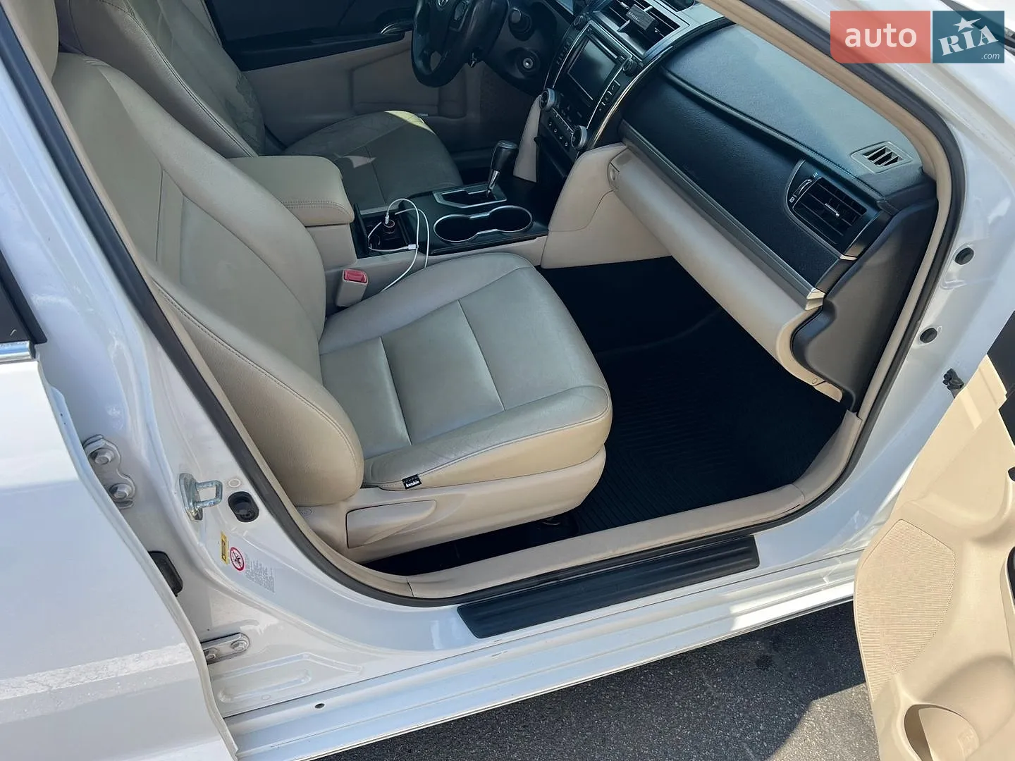 2012 Toyota Camry - мініатюра 11