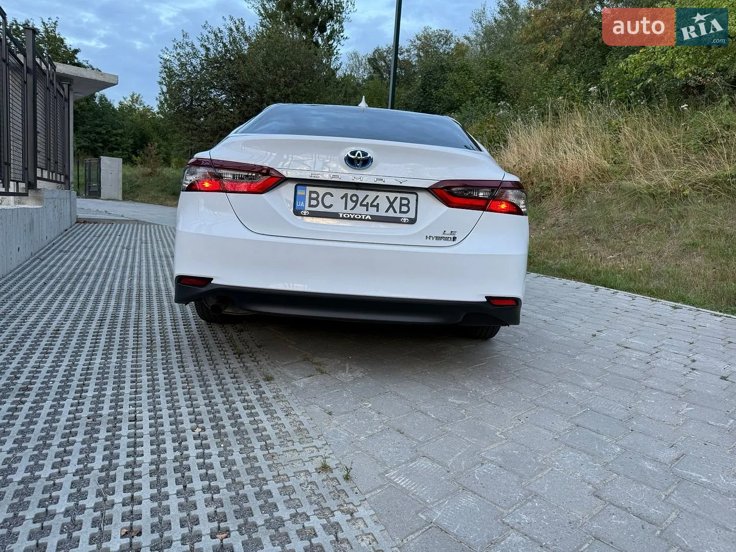 2023 Toyota Camry - мініатюра 10