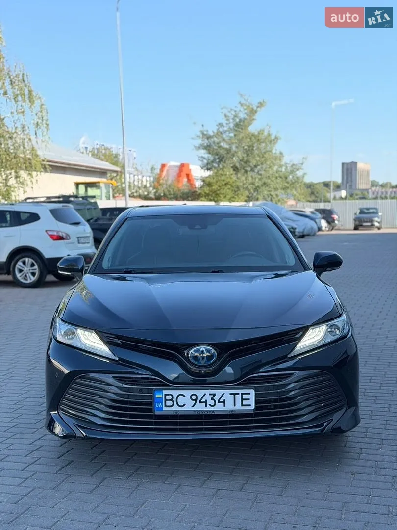 2018 Toyota Camry - мініатюра 2