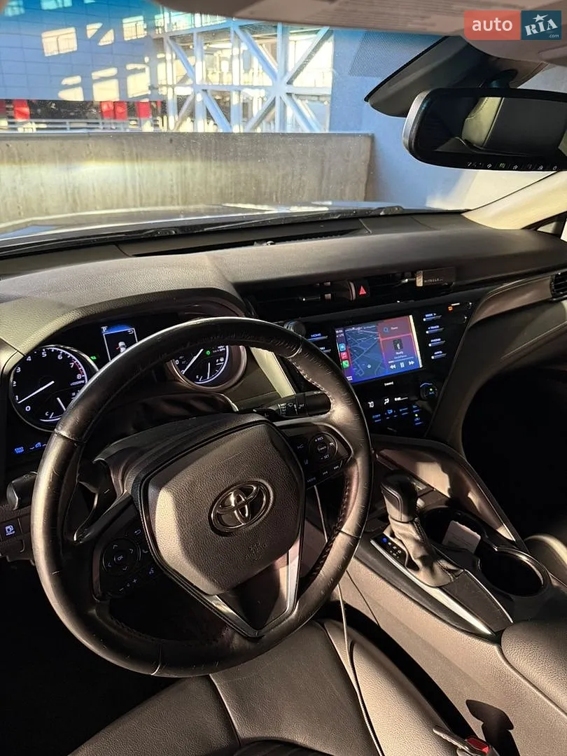 2020 Toyota Camry - мініатюра 9
