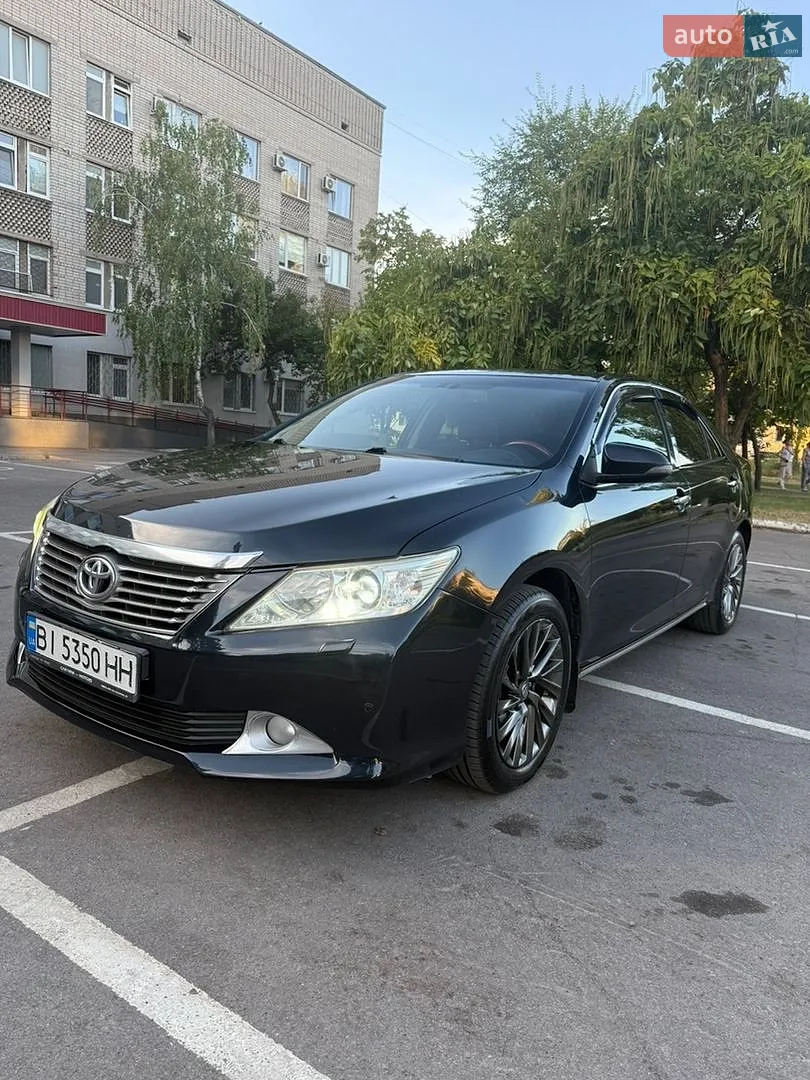 2013 Toyota Camry - мініатюра 3