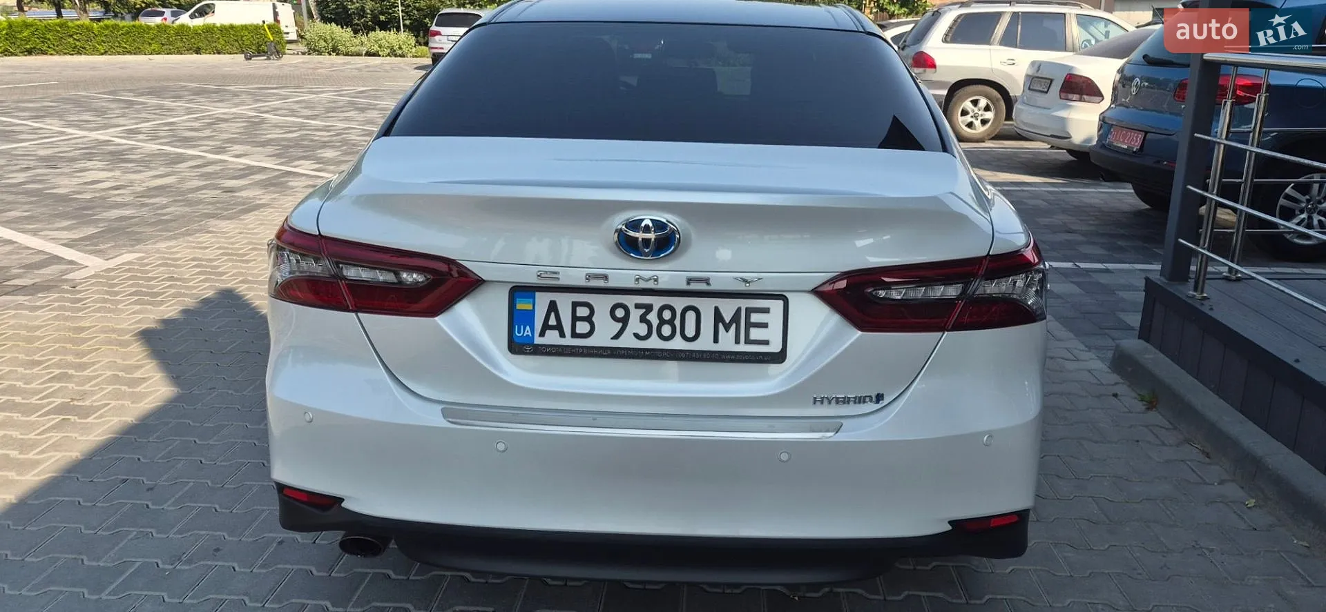 2021 Toyota Camry - мініатюра 3