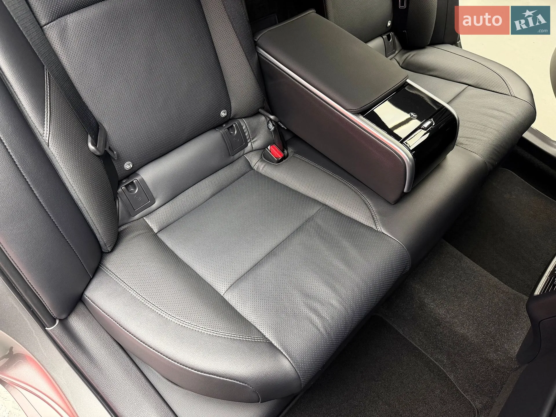 2025 Toyota Camry - мініатюра 50