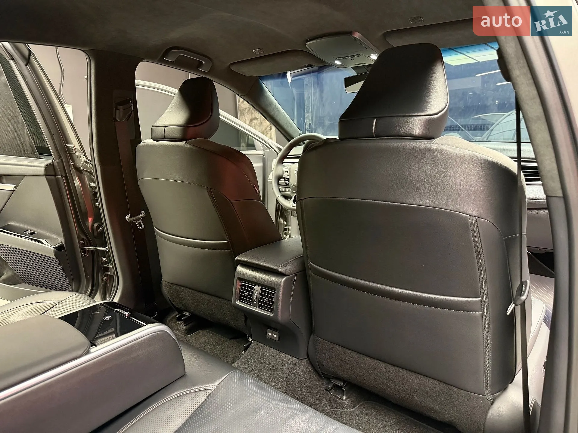 2025 Toyota Camry - мініатюра 51