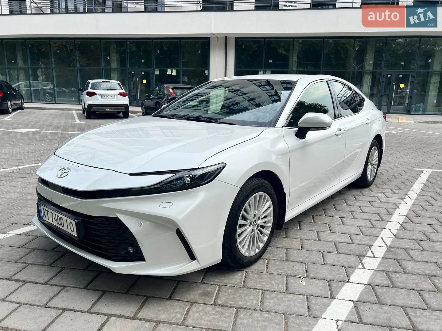 2025 Toyota Camry - мініатюра 3