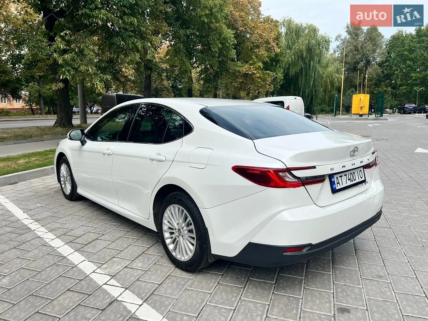 2025 Toyota Camry - мініатюра 11