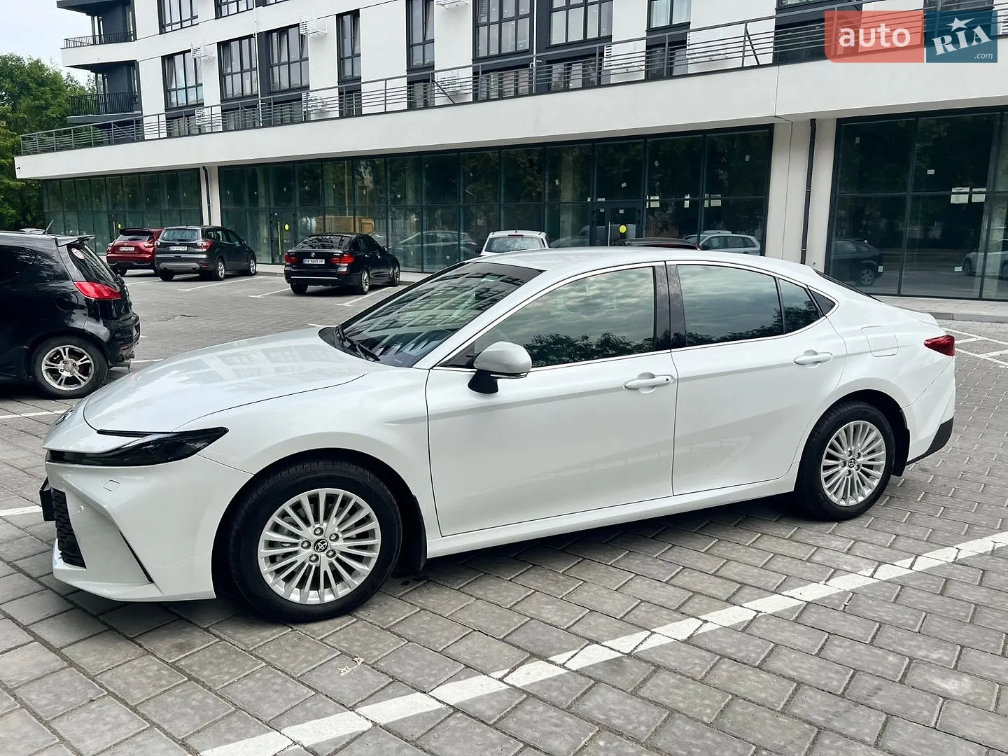 2025 Toyota Camry - мініатюра 14