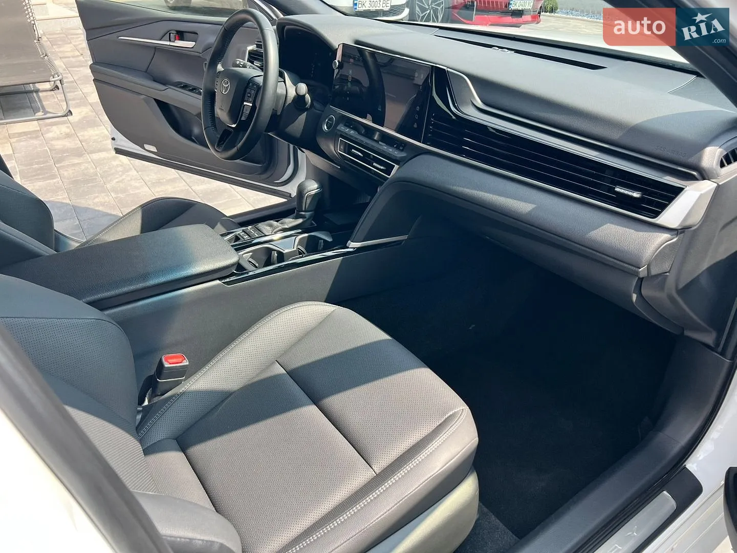2025 Toyota Camry - мініатюра 37