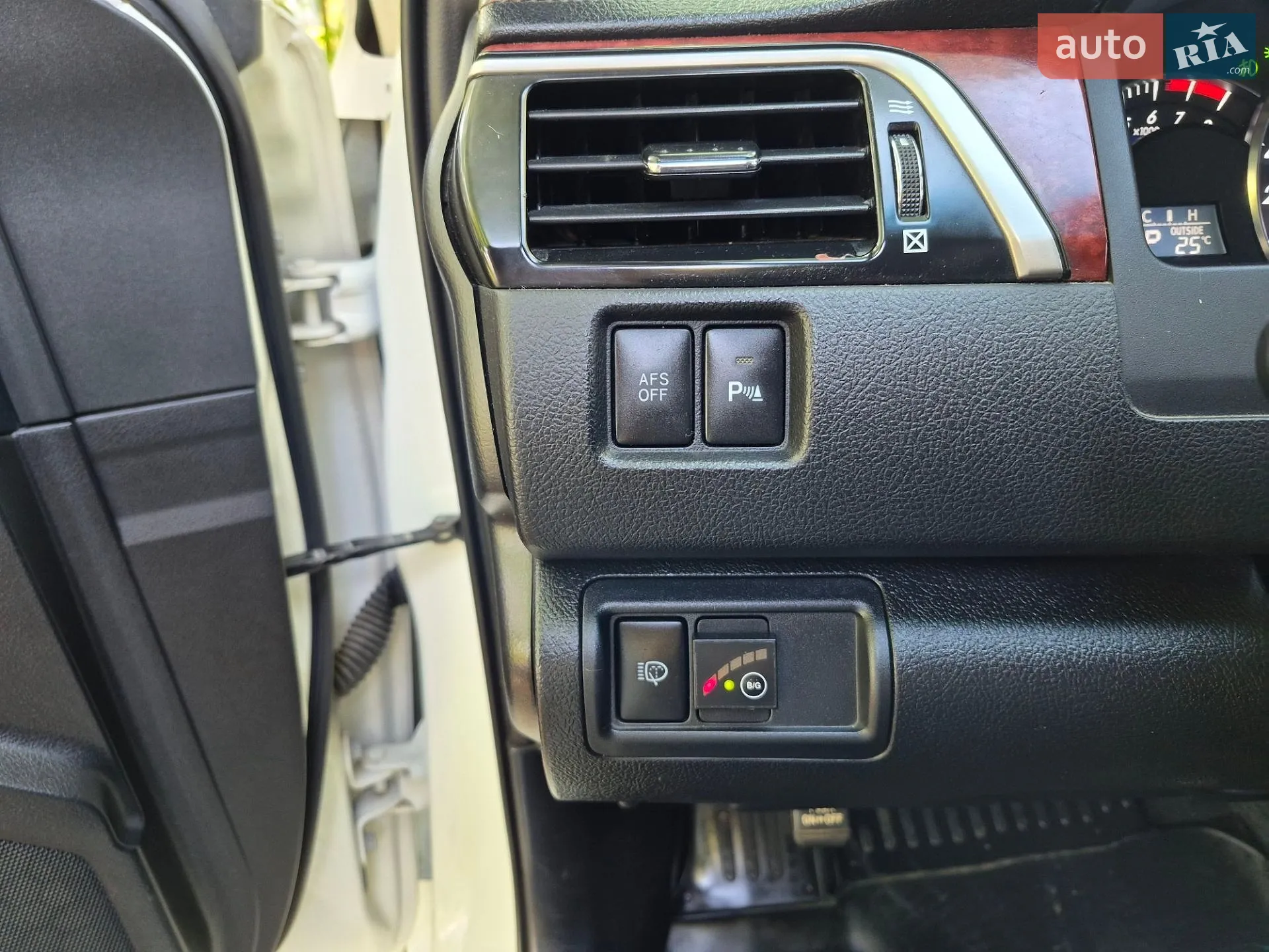 2011 Toyota Camry - мініатюра 20