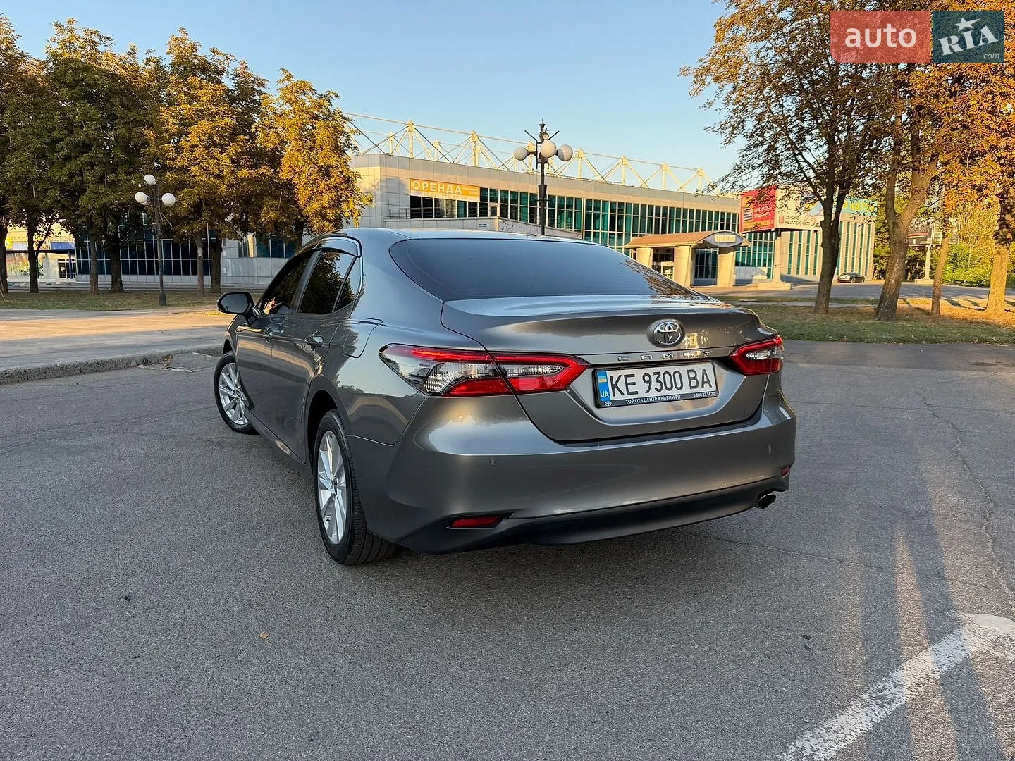 2023 Toyota Camry - мініатюра 17