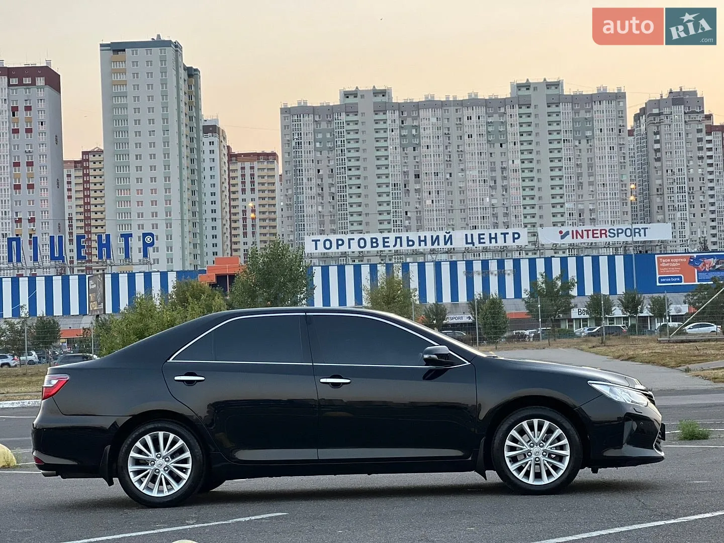 2014 Toyota Camry - мініатюра 5