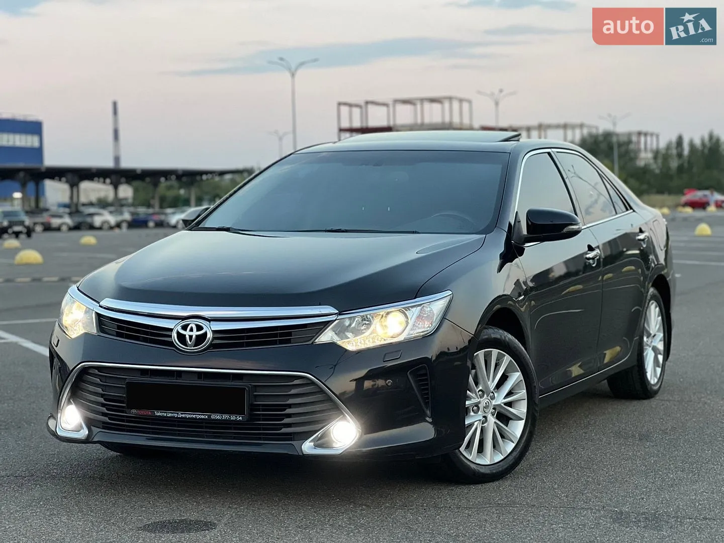 2014 Toyota Camry - мініатюра 19