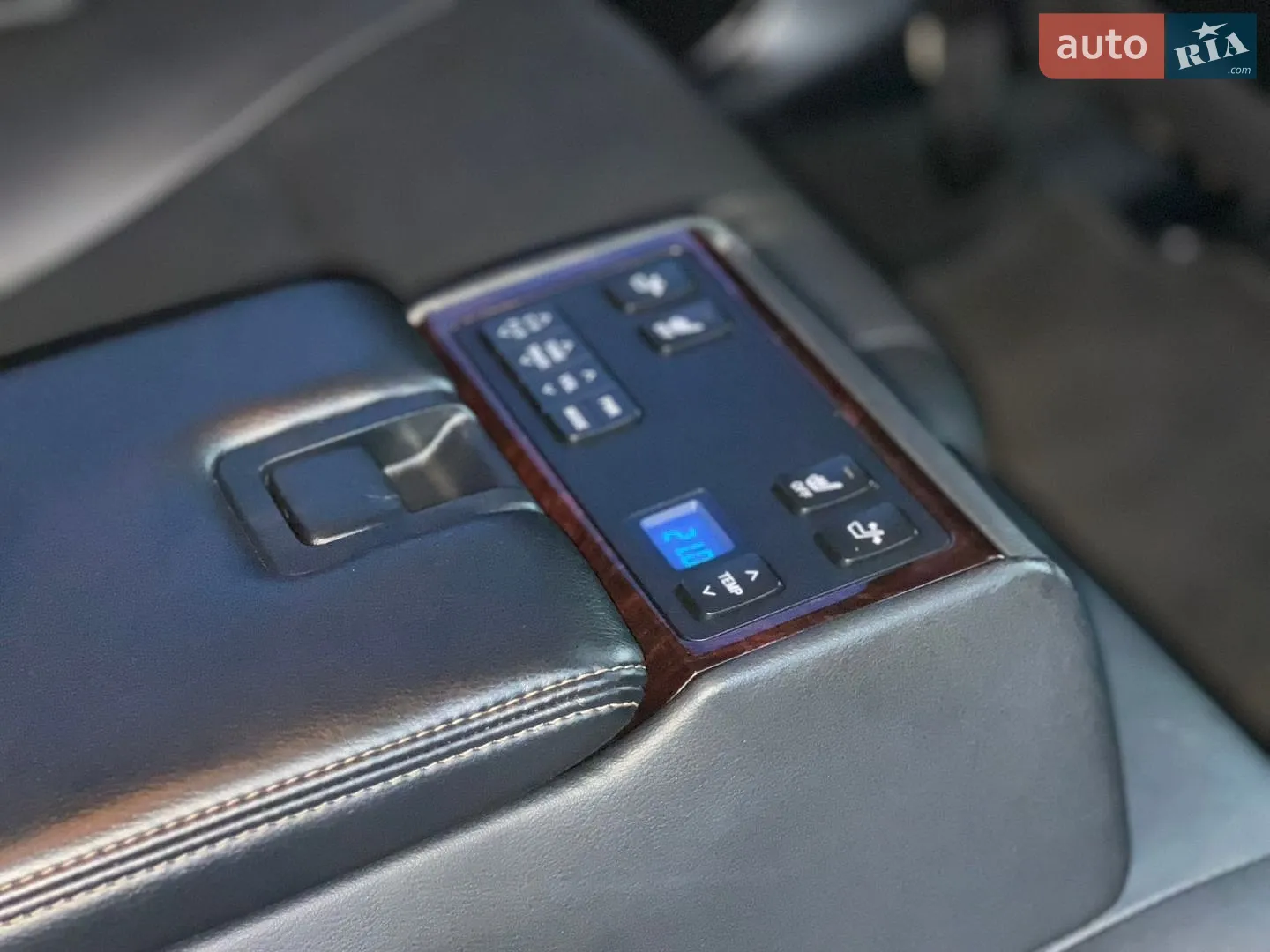 2014 Toyota Camry - мініатюра 30