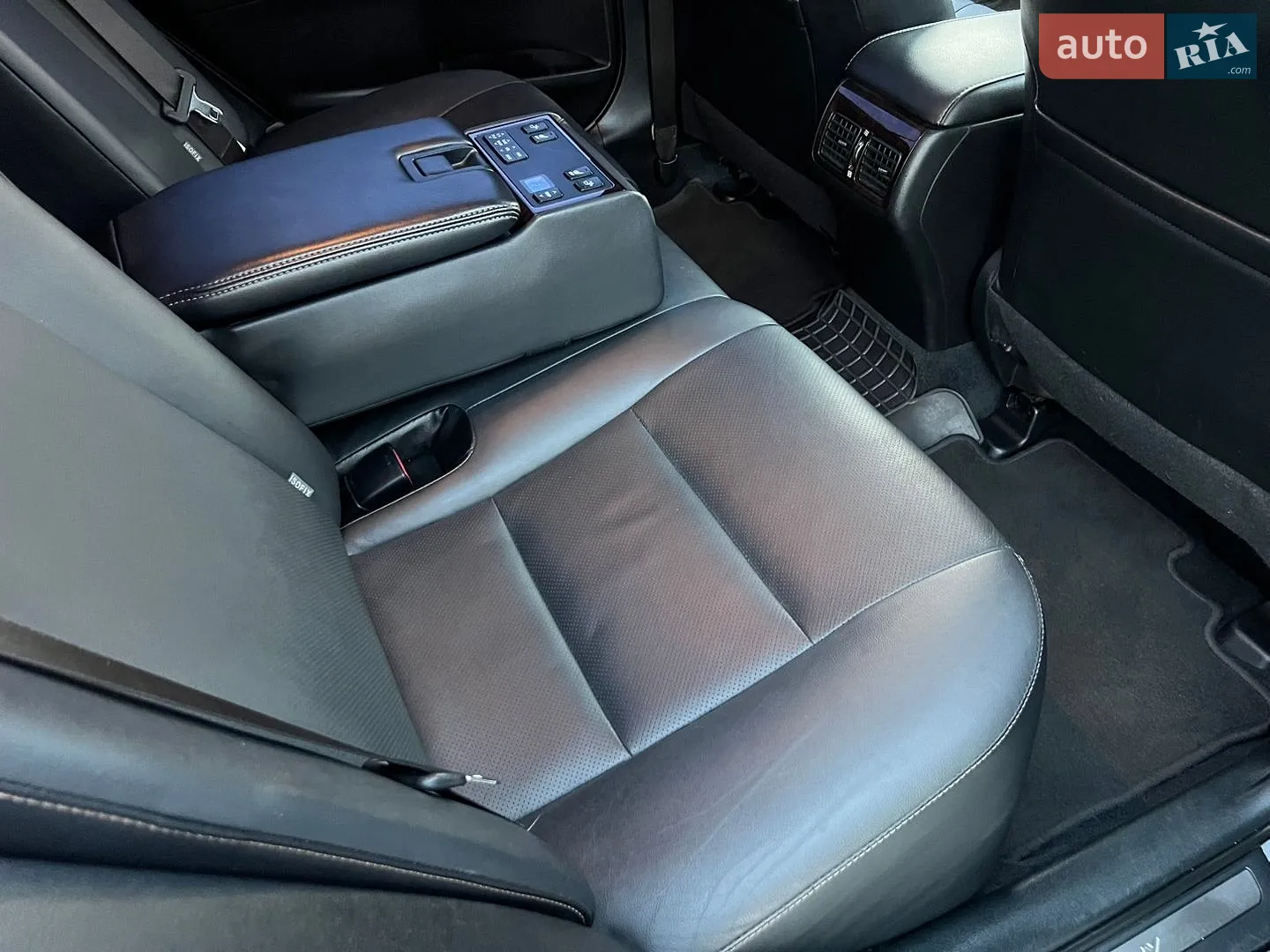 2014 Toyota Camry - мініатюра 29