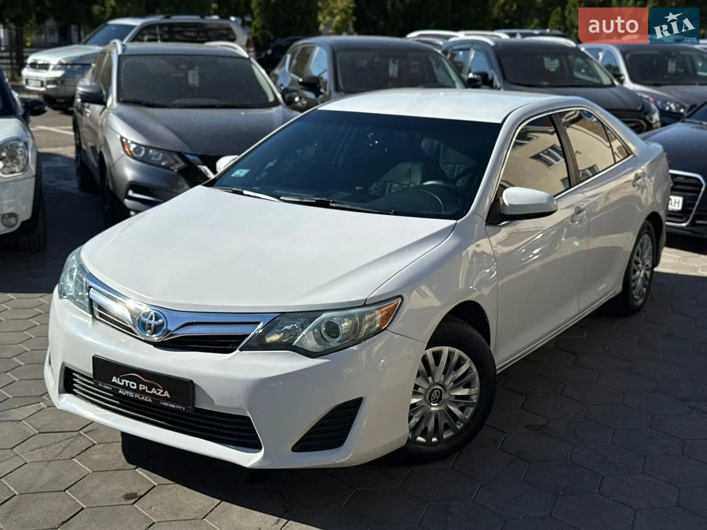 2013 Toyota Camry - мініатюра 13