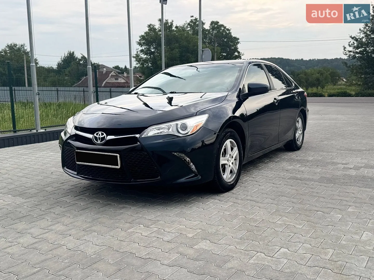 2015 Toyota Camry - мініатюра 2