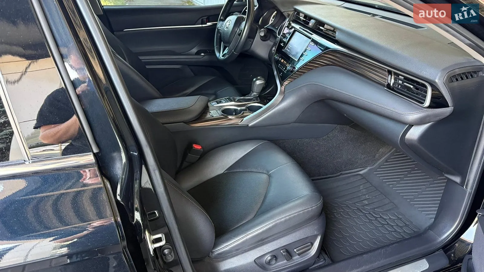 2020 Toyota Camry - мініатюра 6