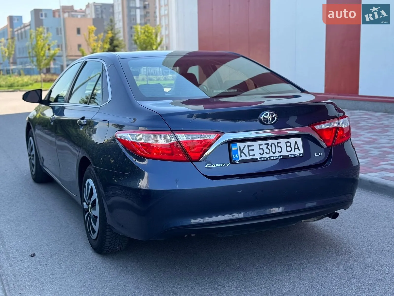 2016 Toyota Camry - мініатюра 11