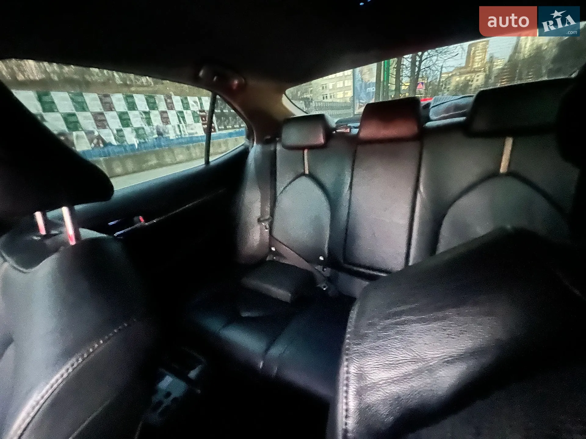 2020 Toyota Camry - мініатюра 10