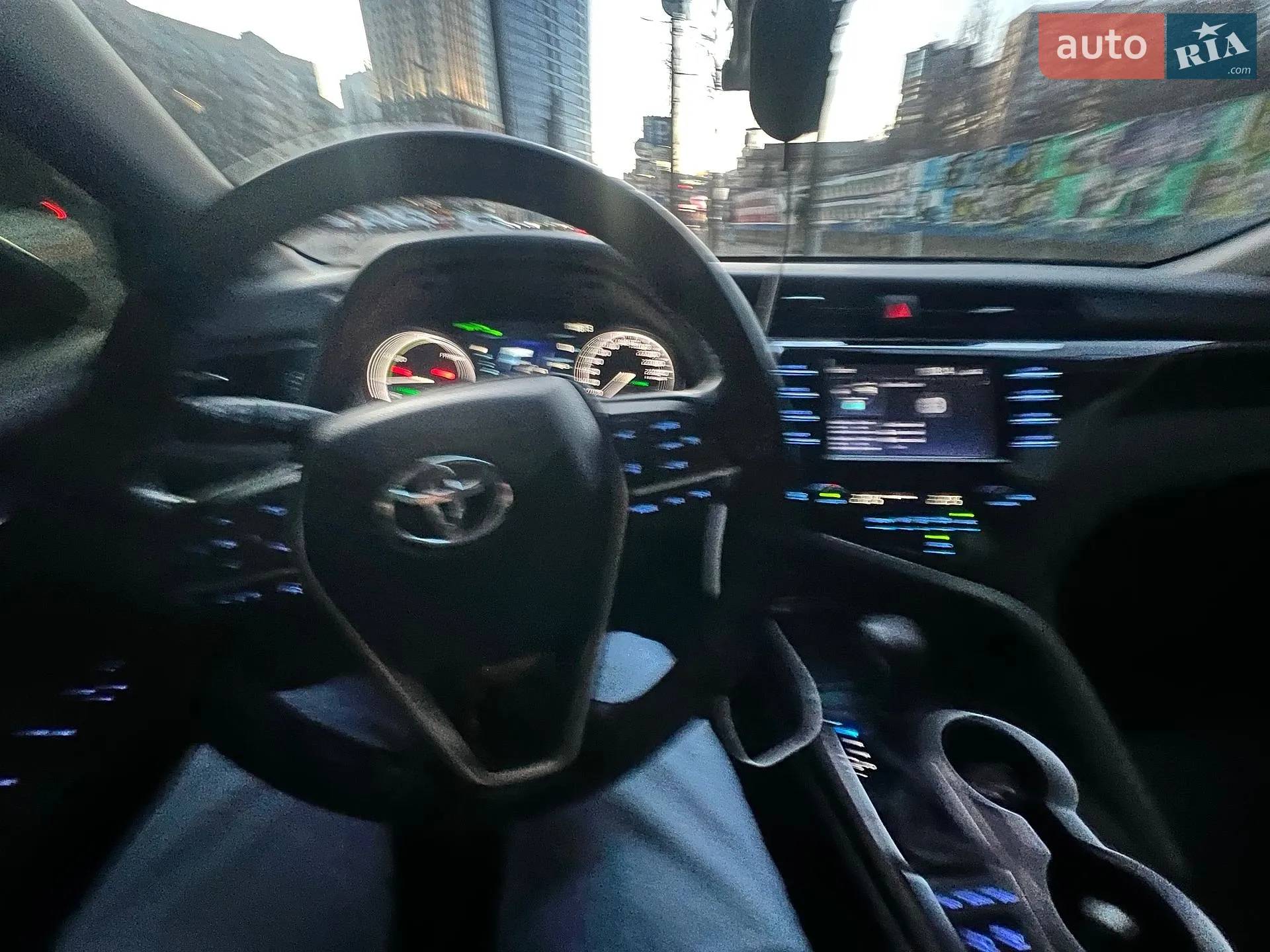 2020 Toyota Camry - мініатюра 11