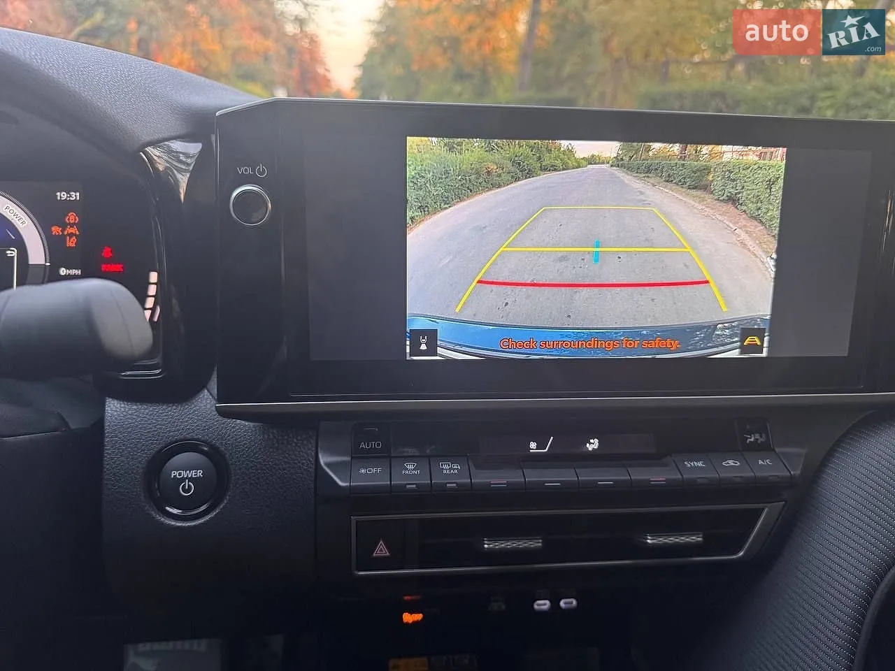 2025 Toyota Camry - мініатюра 30