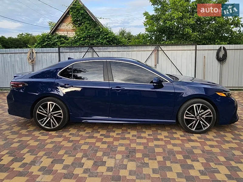 Toyota Camry 2023