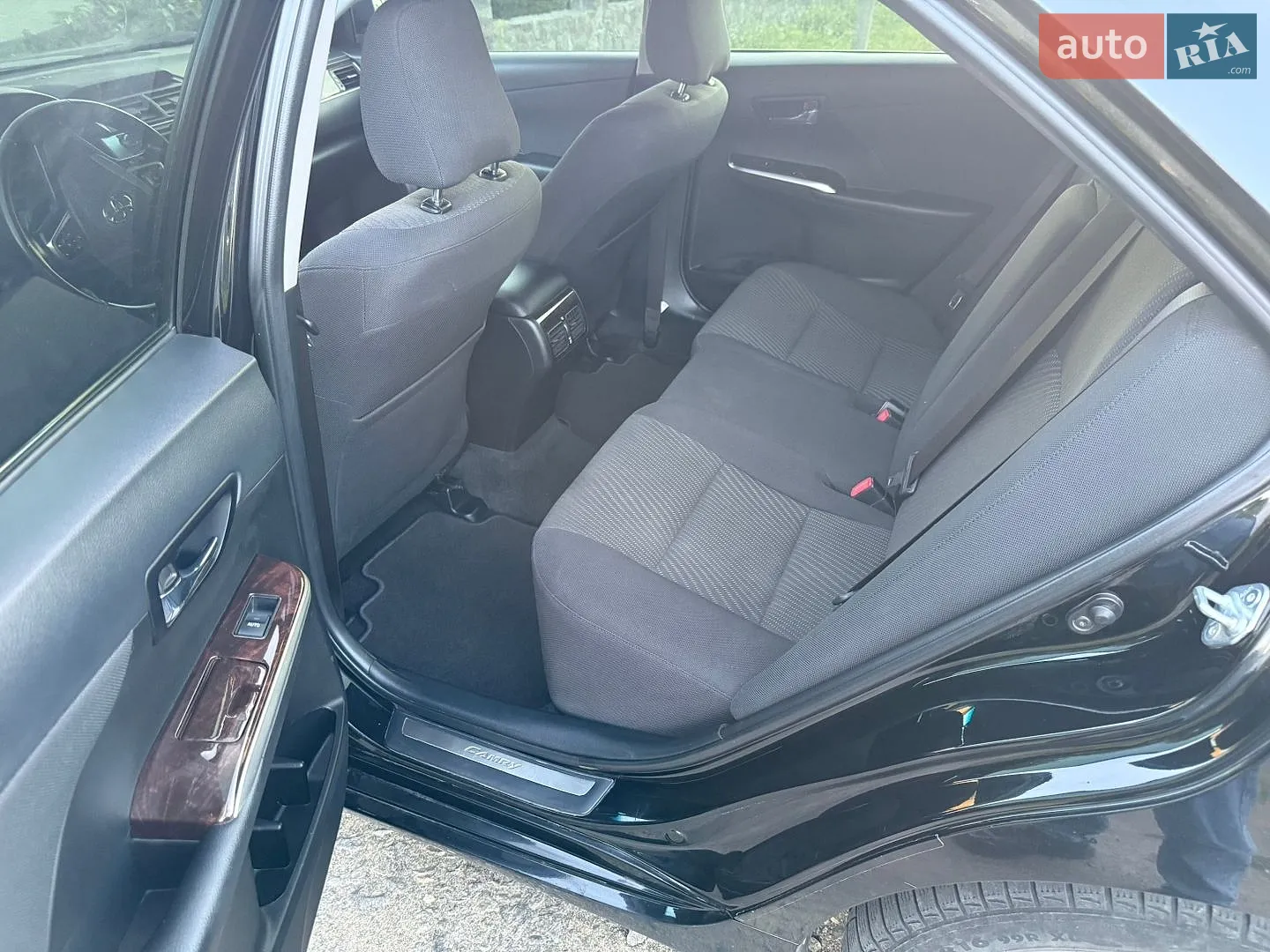 2016 Toyota Camry - мініатюра 13