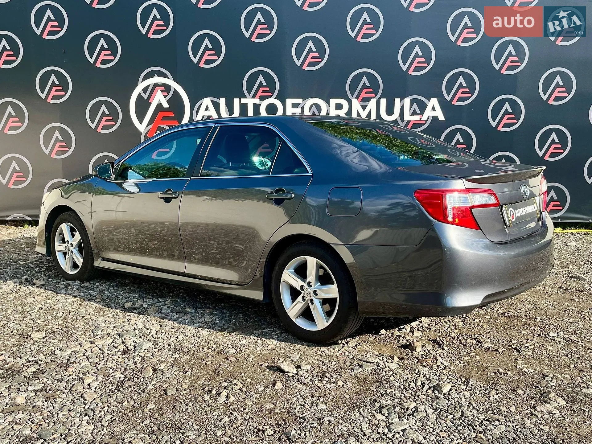 2014 Toyota Camry - мініатюра 6