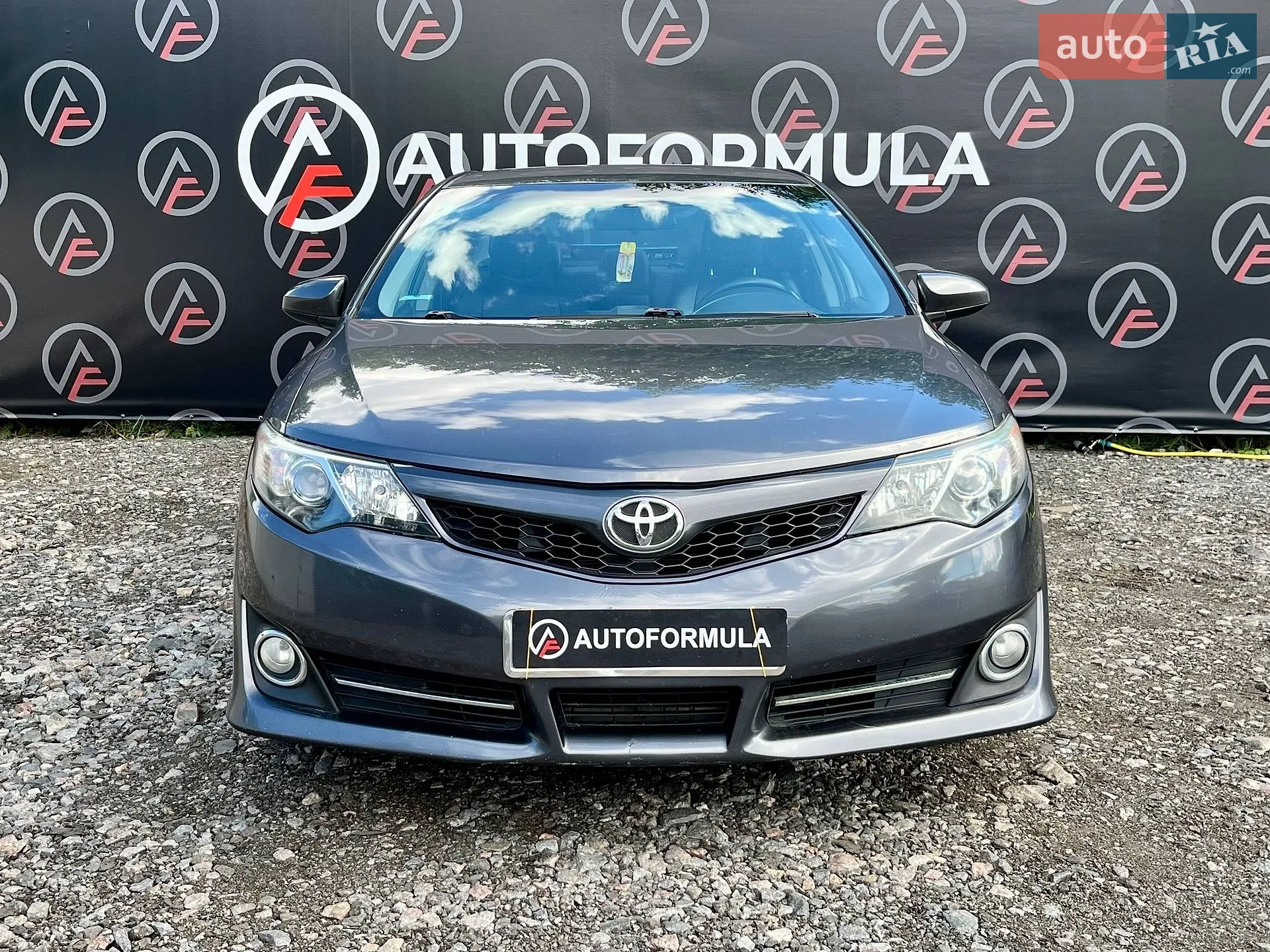 2014 Toyota Camry - мініатюра 2